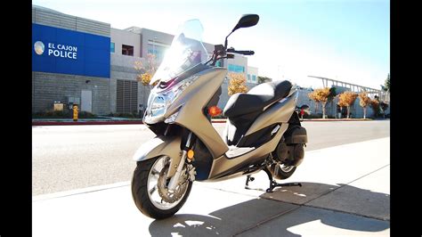 2015 Yamaha XC155R S Max Metallic Silver .